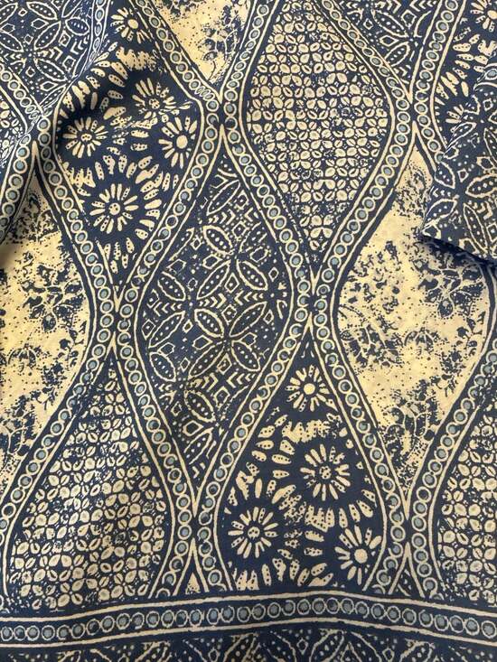 Norm Thompson XL Women's Blue and White Paisley Pattern 3/4 Sleeve Blouse - Picture 8 of 9